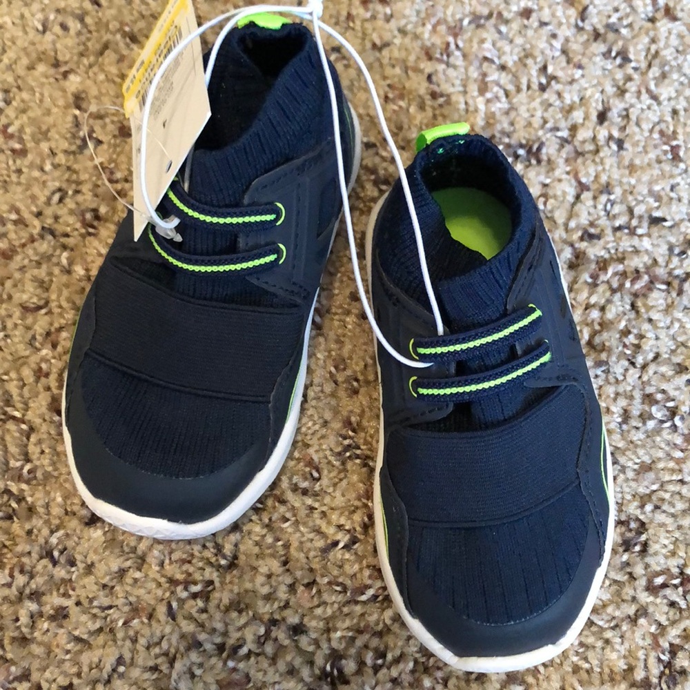 Cat & Jack Toddler boy shoes size 4